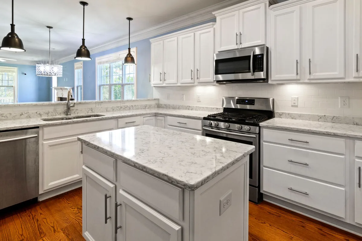 Filth & Squalor Cleanup in Robbinsdale, MN